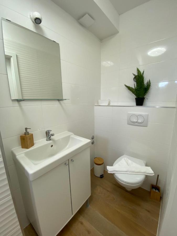 Studio Apartments M&N Trogir Exterior foto
