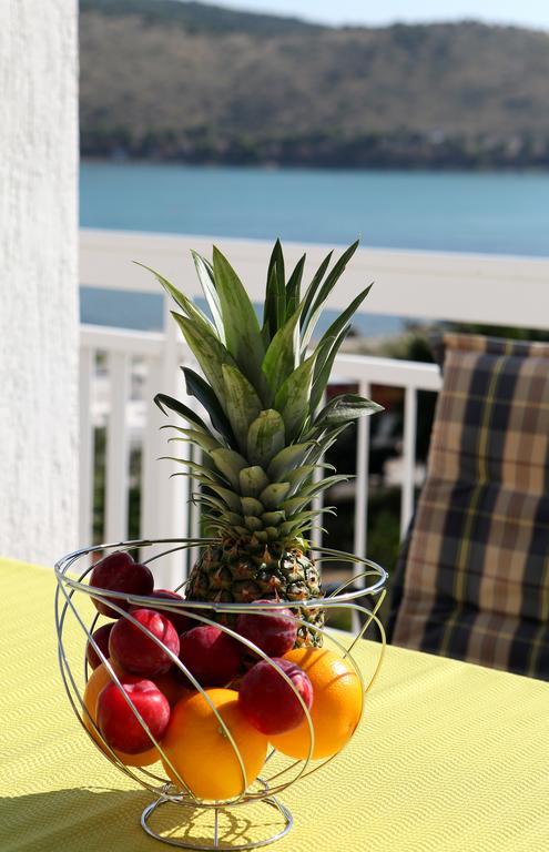Studio Apartments M&N Trogir Exterior foto